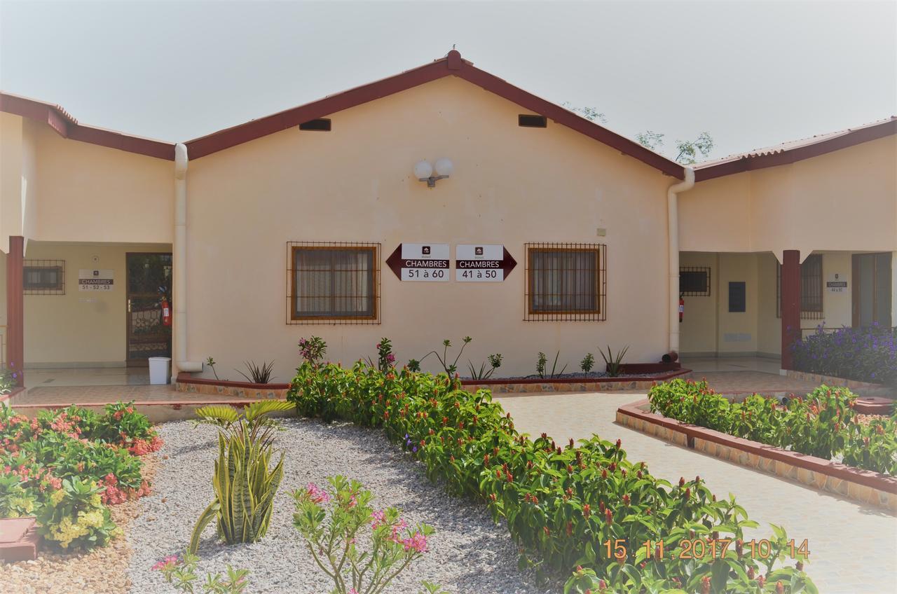 Hotel La Rose Blanche Korhogo Exteriér fotografie