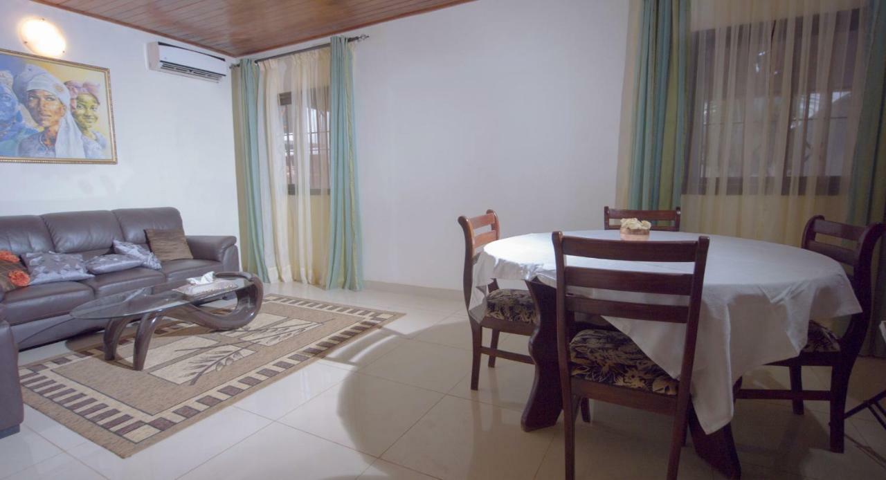Hotel La Rose Blanche Korhogo Exteriér fotografie